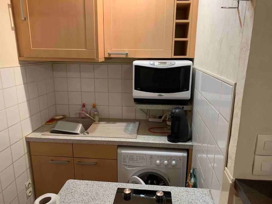 Appartement Design Champ De Mars, 2 Pieces Quartier Tour Eiffel パリ エクステリア 写真
